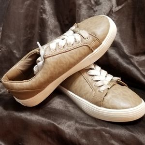 Micheal Kors Girls Sneakers